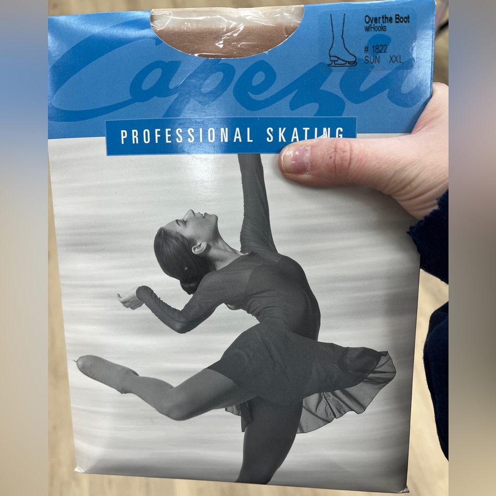 1822 CAPEZIO OVER THE BOOT WITH HOOKS XXL SUNTAN